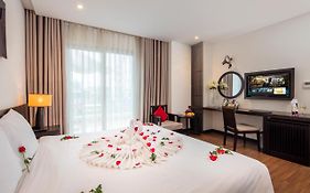 Edele Hotel Nha Trang